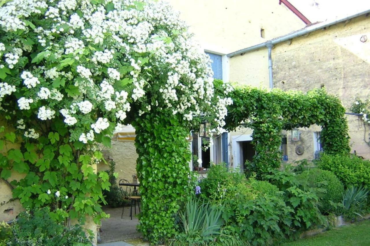B&B Le Paradis Buxerulles Exteriör bild